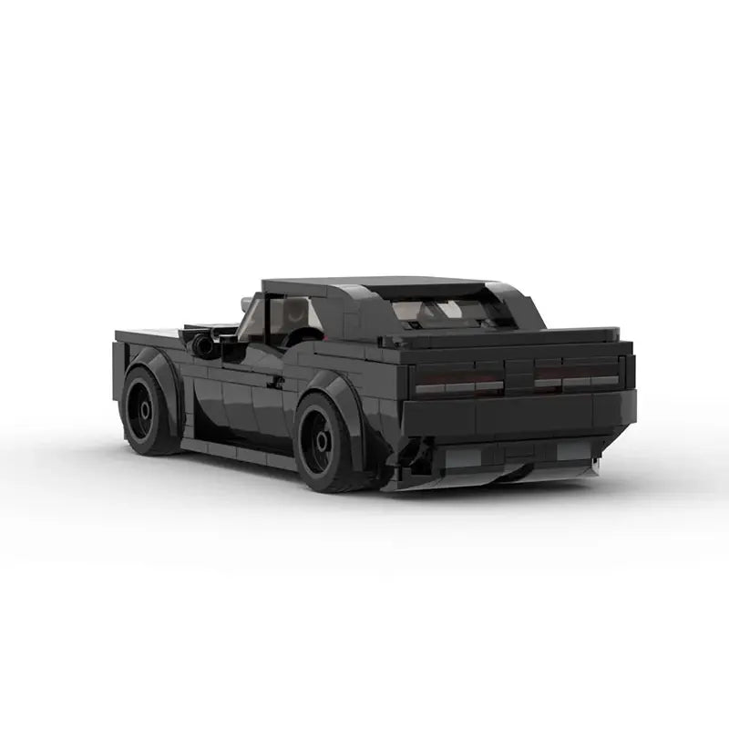 Challenger V8